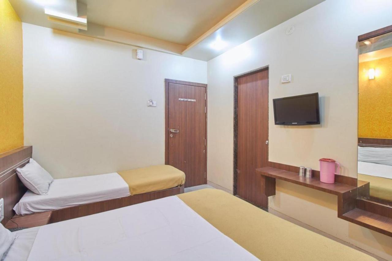 Hotel Jain Residency Ширди Екстериор снимка