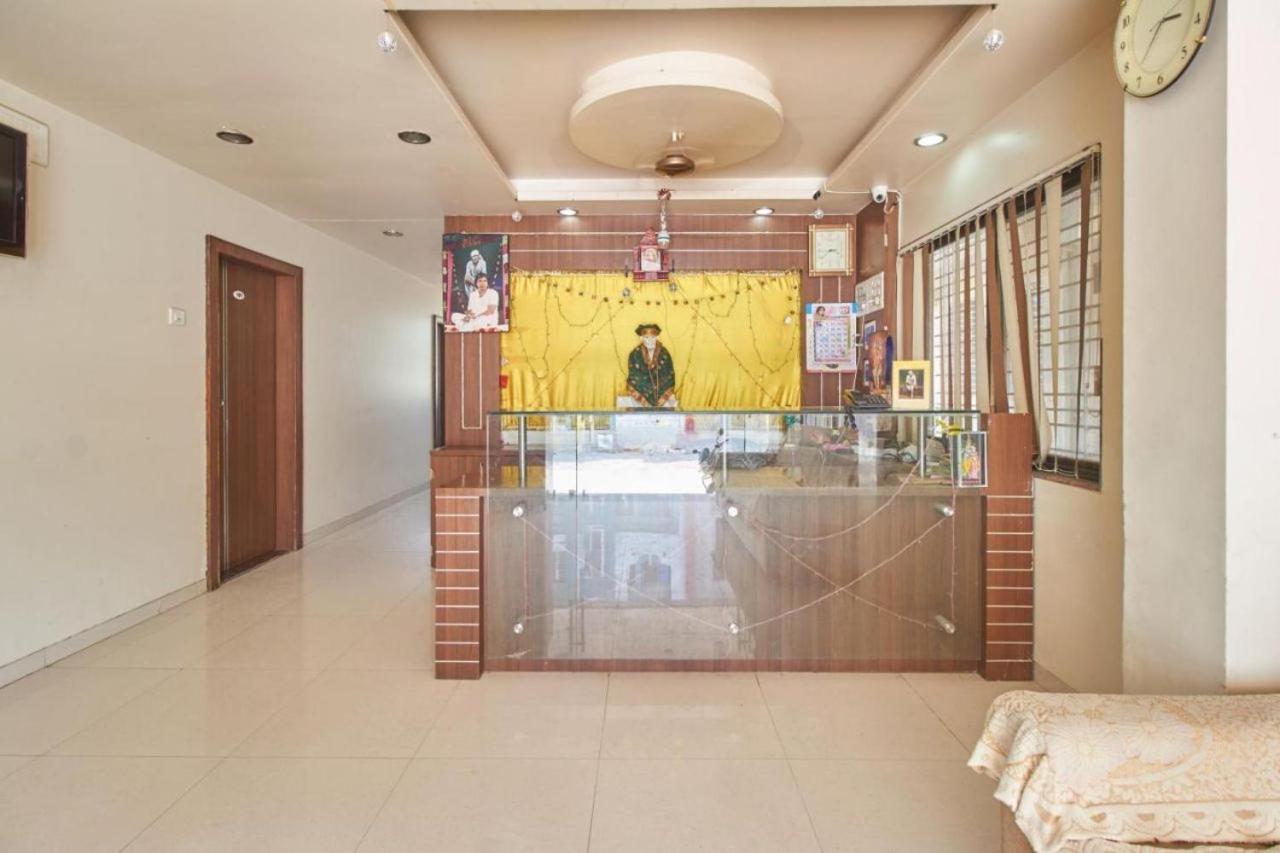 Hotel Jain Residency Ширди Екстериор снимка
