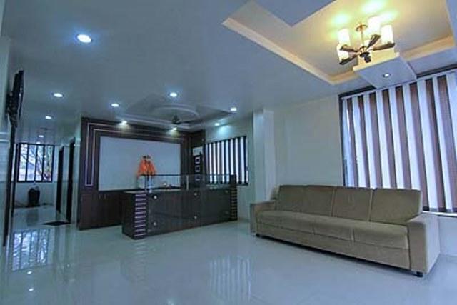 Hotel Jain Residency Ширди Екстериор снимка